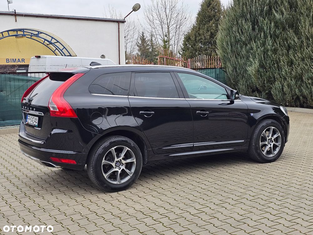 Volvo XC 60 D4 Drive-E Ocean Race - 12