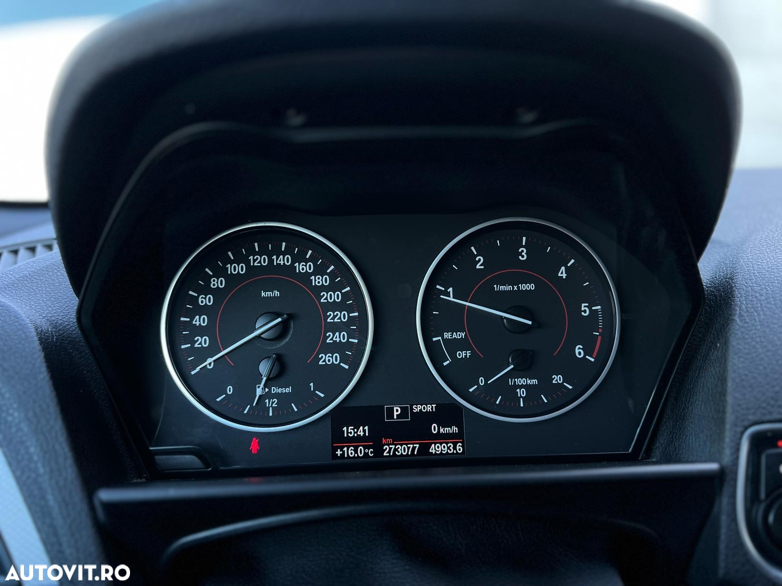 BMW Seria 2 220d Coupe Aut. - 9