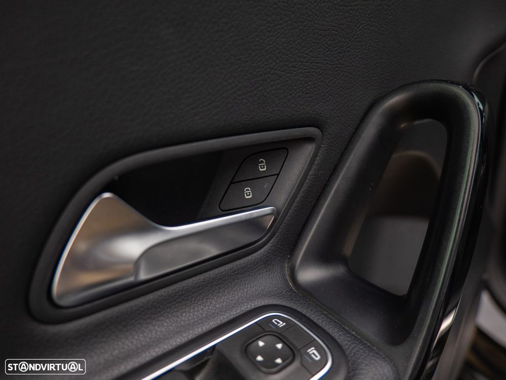 Mercedes-Benz A 180 d Business Solutions - 12