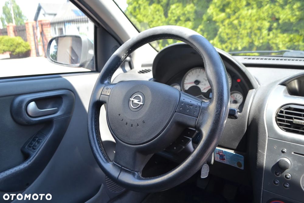 Opel Corsa - 13