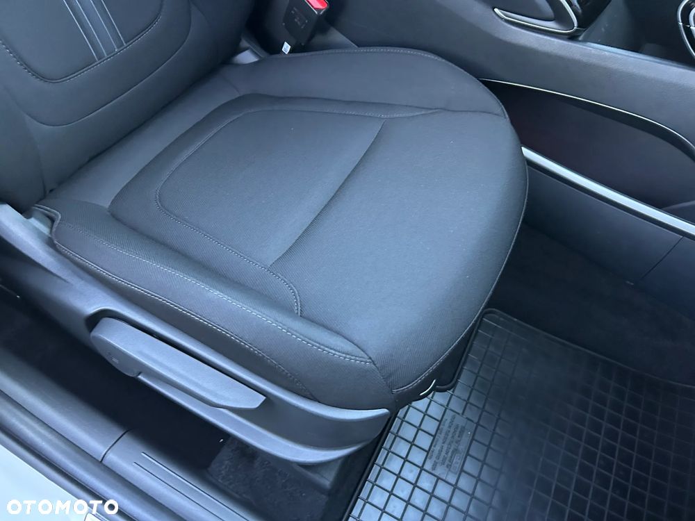 Hyundai Tucson 1.6 T-GDi HEV Executive 2WD - 22