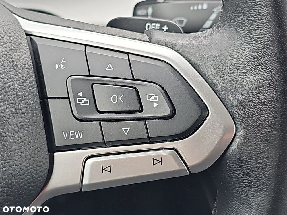 Volkswagen Golf - 19