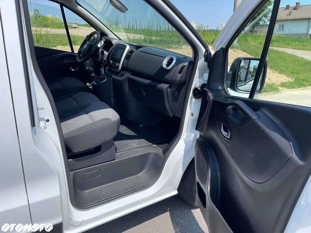 Renault Trafic - 24