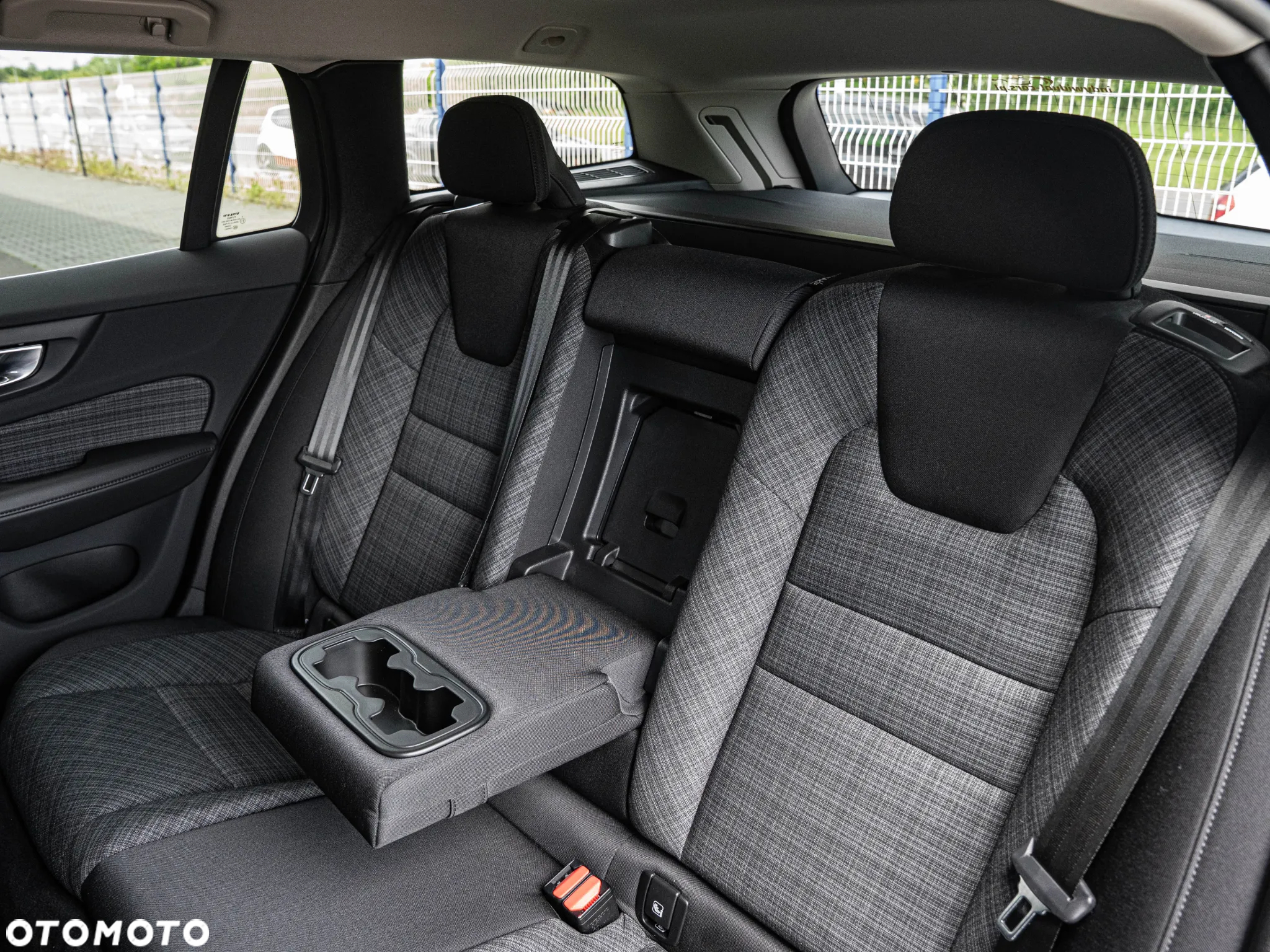Volvo V60 B3 B Geartronic Momentum Core - 30