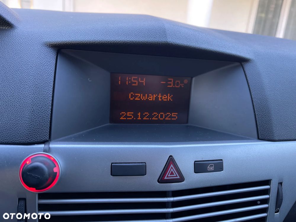 Opel Astra 1.6 Business - 13