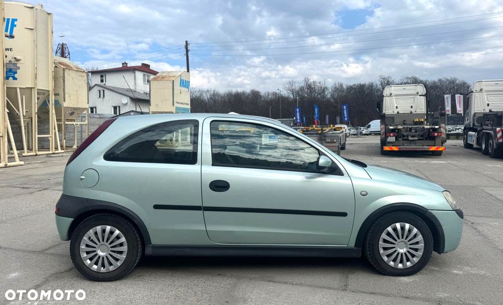 Opel Corsa - 5