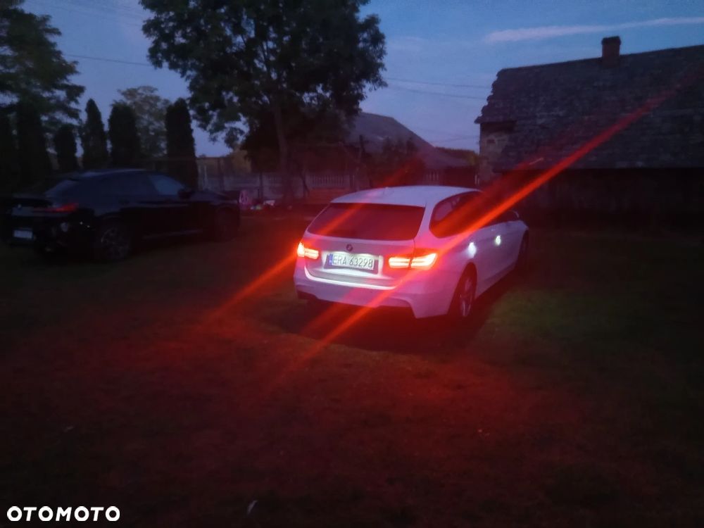 BMW Seria 3 - 12