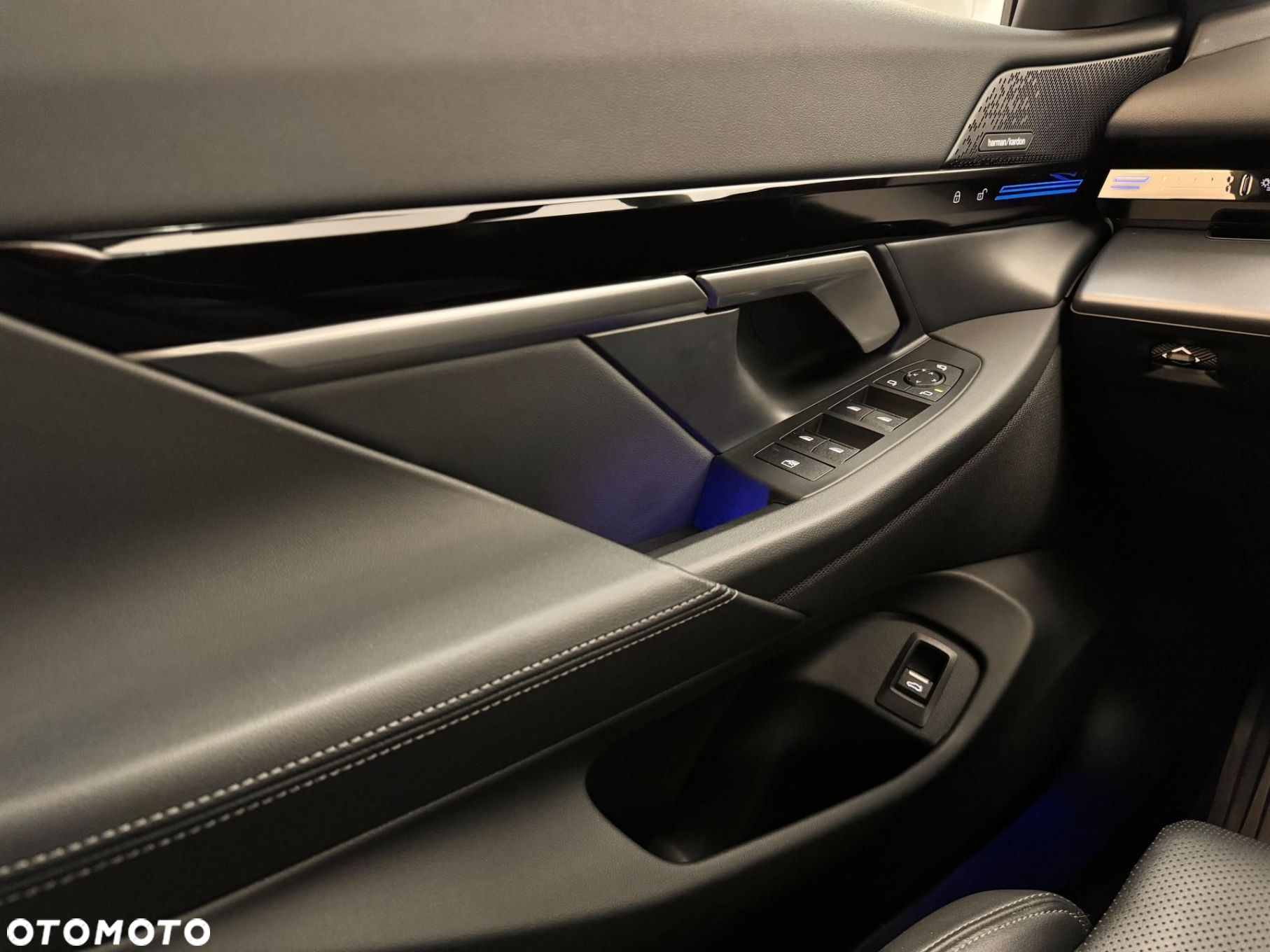 BMW Seria 5 - 24