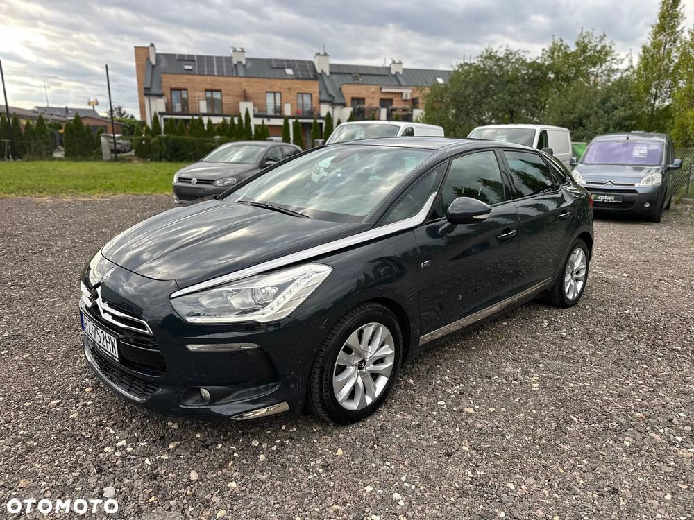 Citroën DS5 2.0 HDi Hybrid4 SoChic MCP - 3
