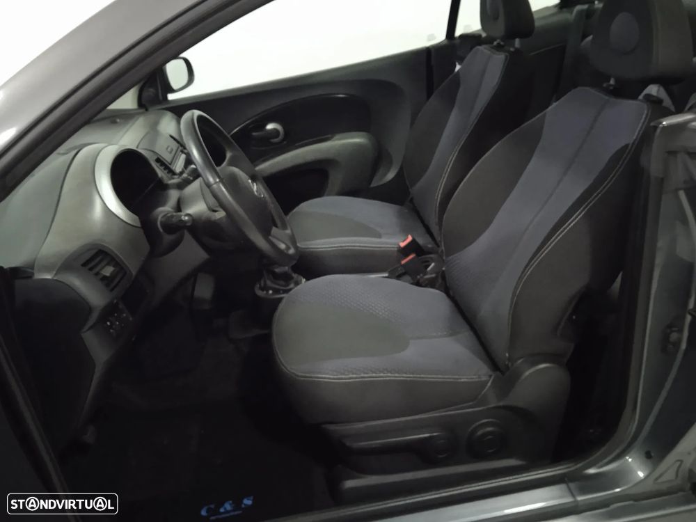 Nissan Micra CC 1.4 Tekna AC+JLL - 6