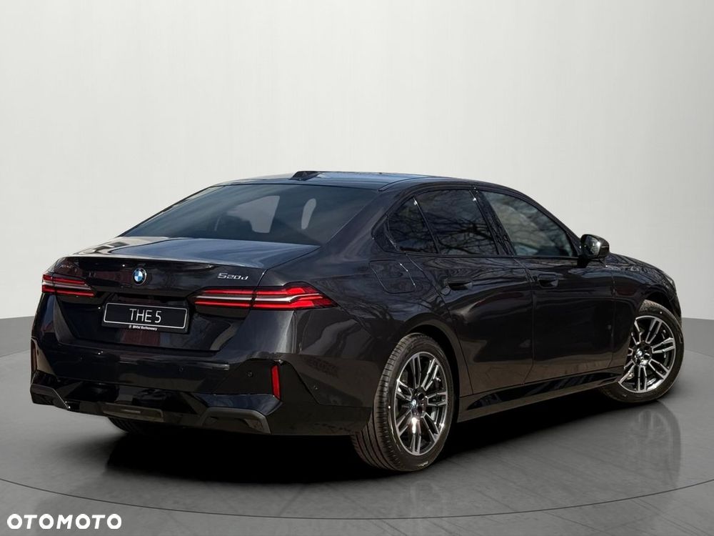 BMW Seria 5 520d xDrive mHEV M Sport - 4