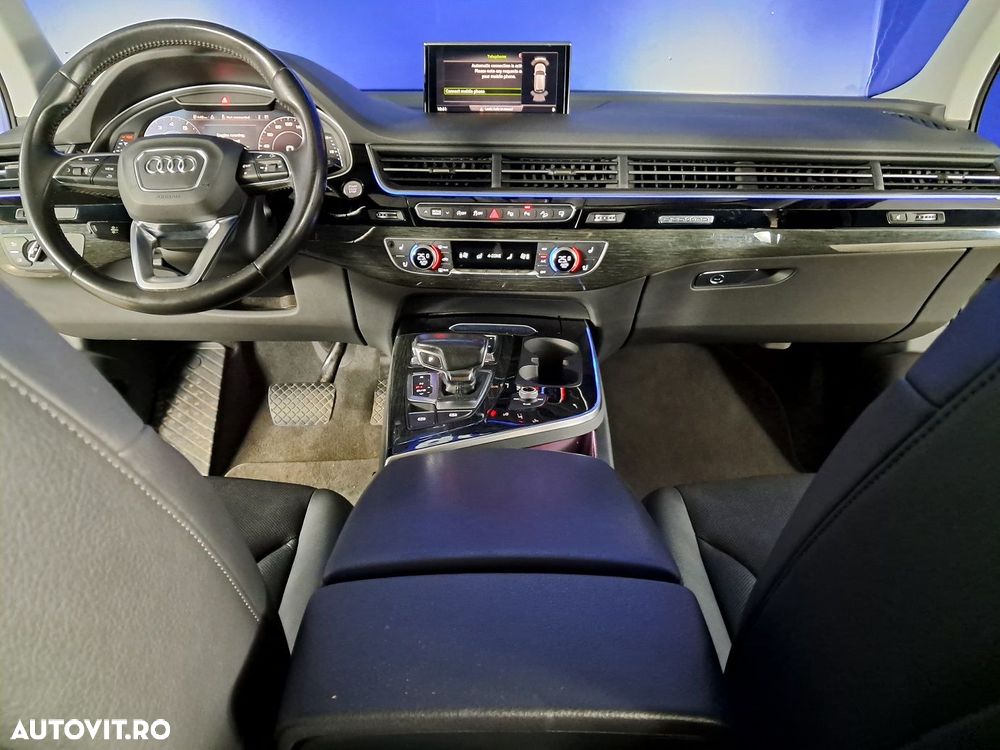 Audi Q7 - 15