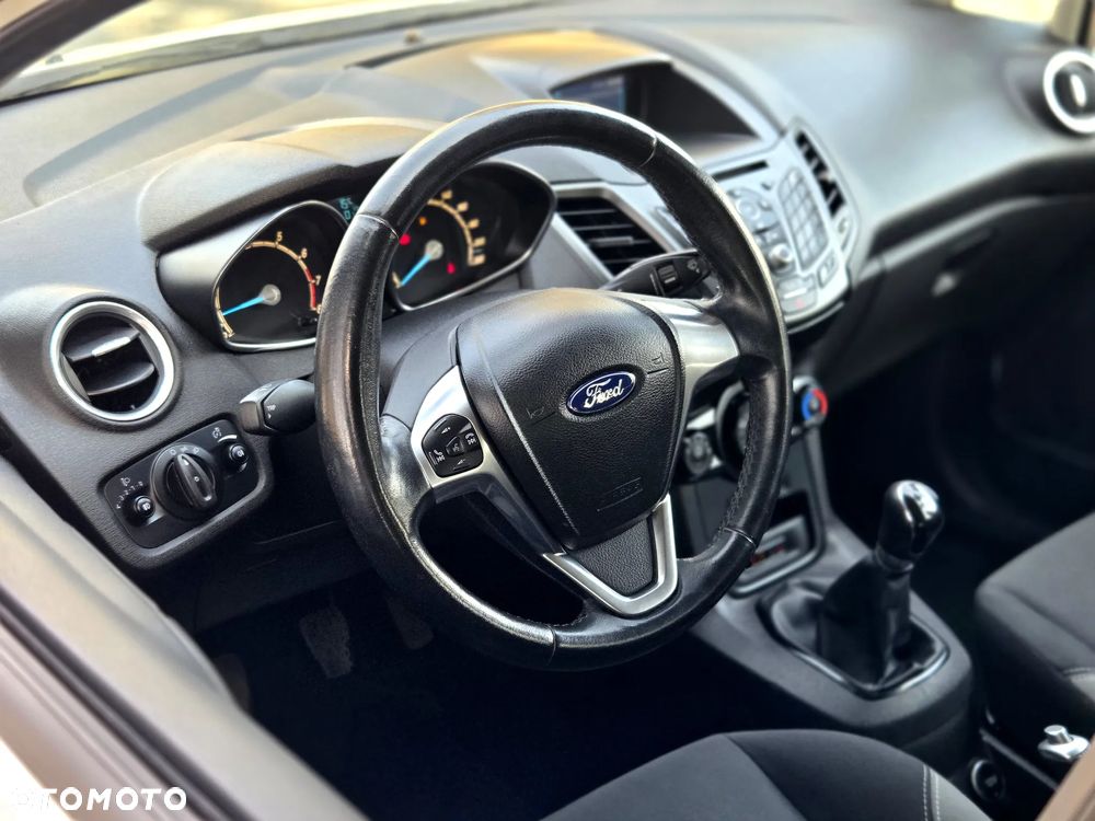 Ford Fiesta 1.25 Silver X Plus - 27