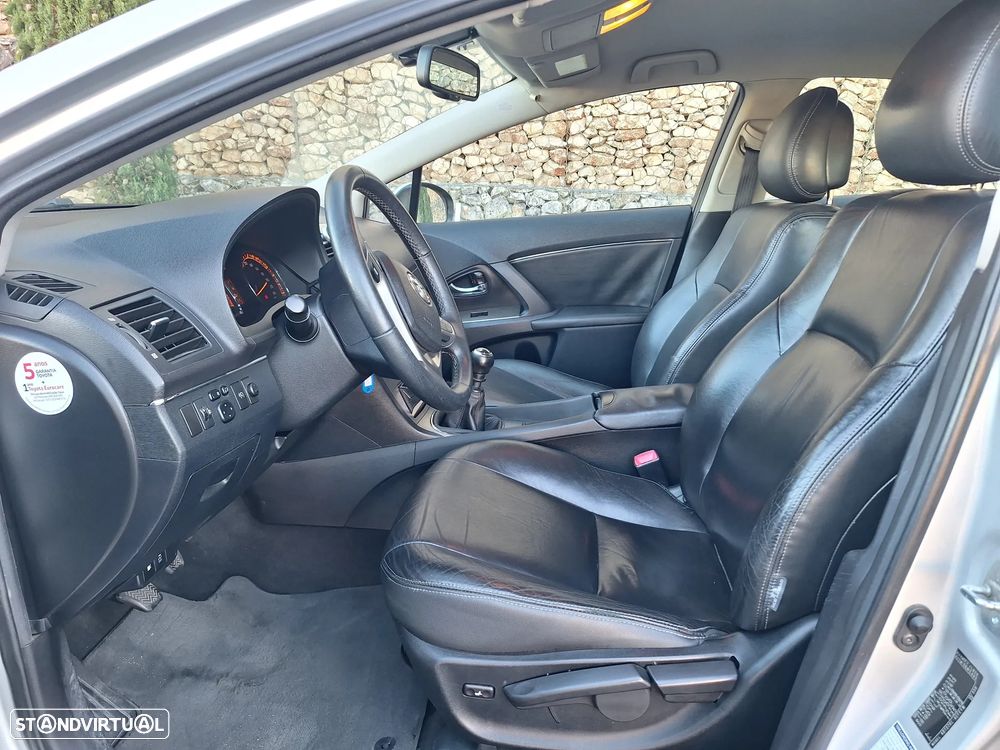 Toyota Avensis SD 2.0 D-4D Exclusive +Pele+GPS - 12