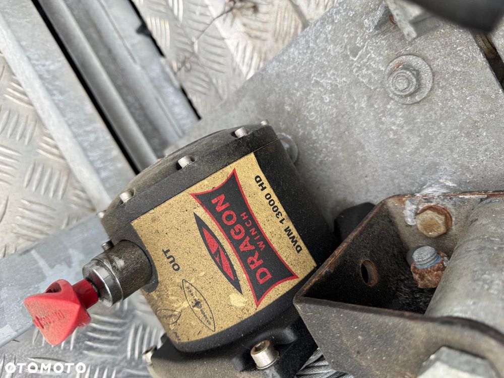 MAN TGL 8.240 4x2 BL - 25