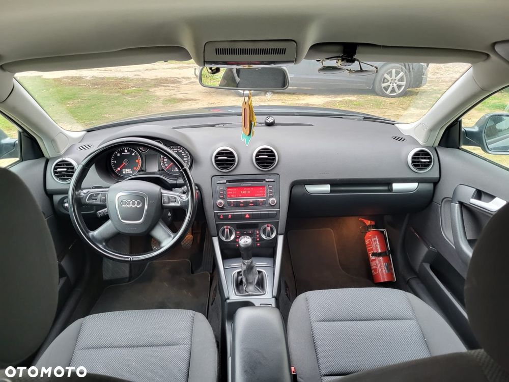 Audi A3 Sportback - 10