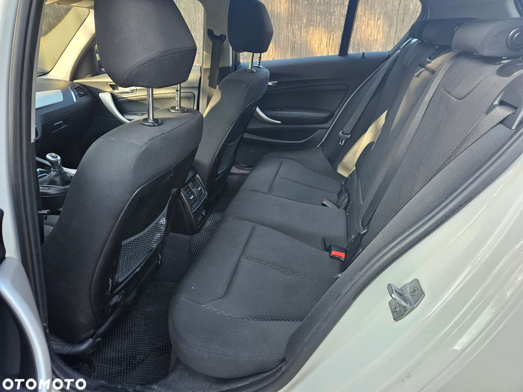 BMW Seria 1 116i - 13