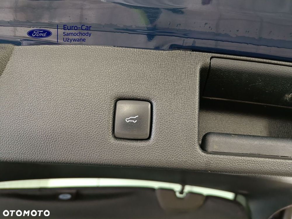 Ford Kuga 2.5P PHEV FWD ST-Line X - 9