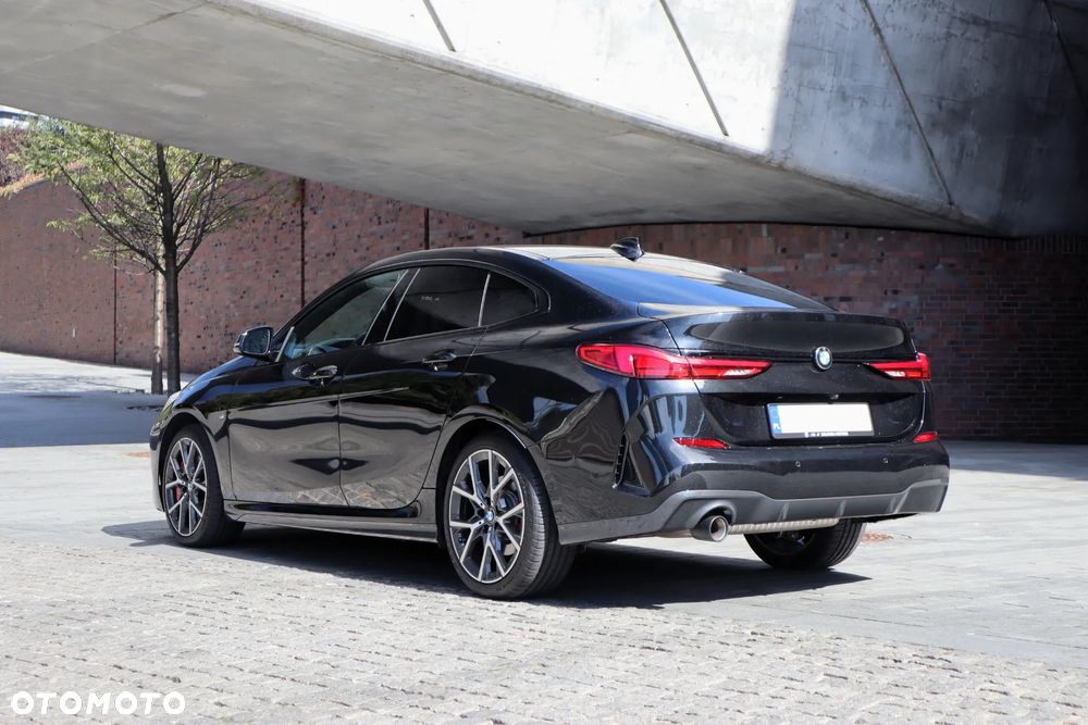 BMW Seria 2 218i M Sport - 6