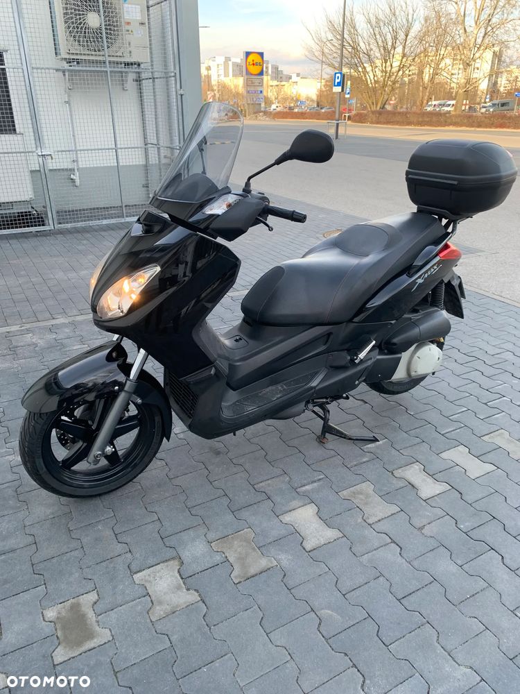 Yamaha X-max - 1