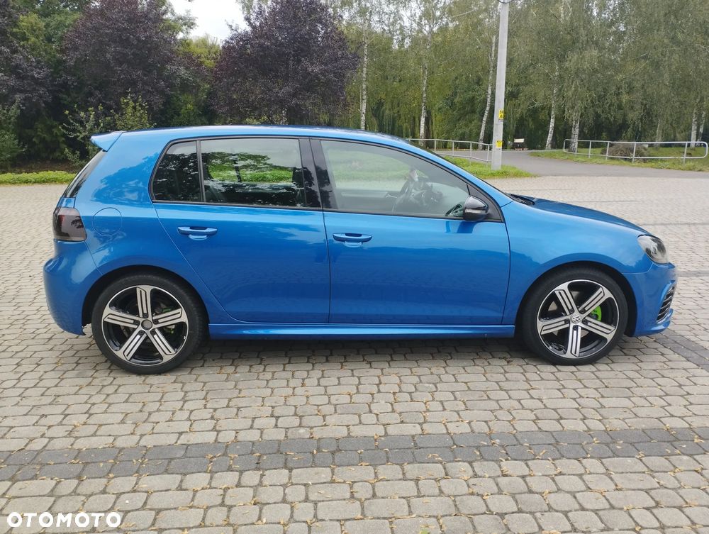 Volkswagen Golf - 5