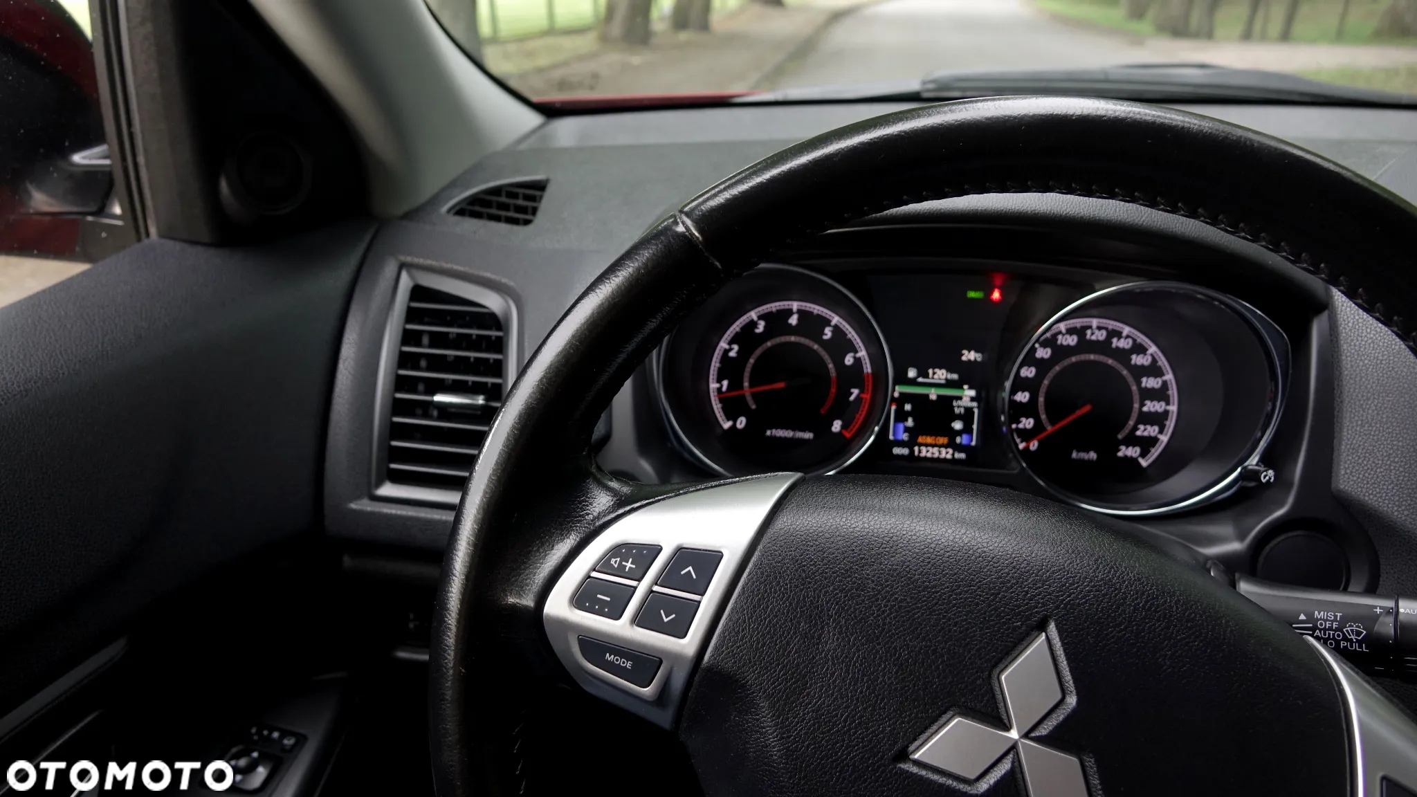 Mitsubishi ASX - 15