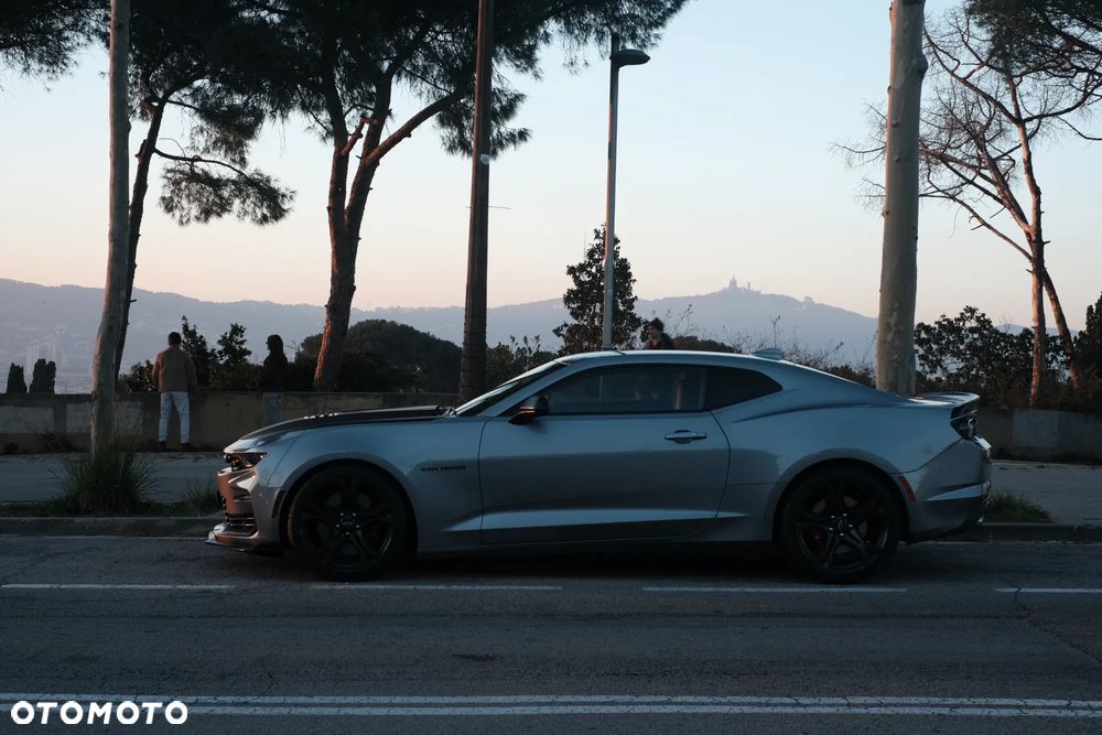 Chevrolet Camaro - 26