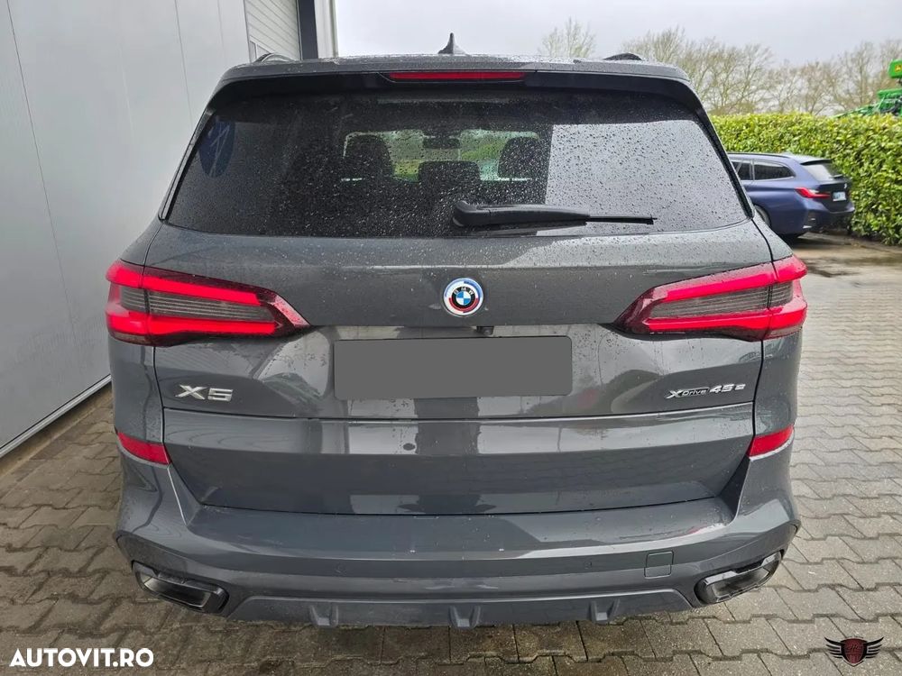BMW X5 xDrive45e - 6