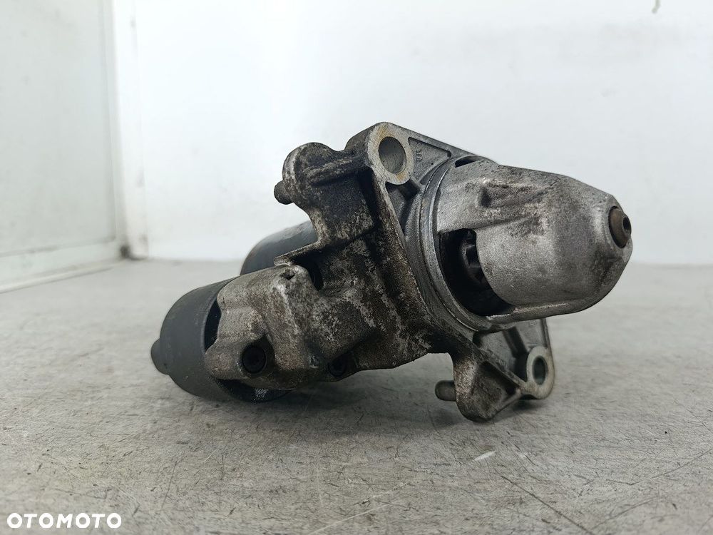 ROZRUSZNIK MINI MINI R50 0001106018  1489995 BOSCH 1.6 16V - 4