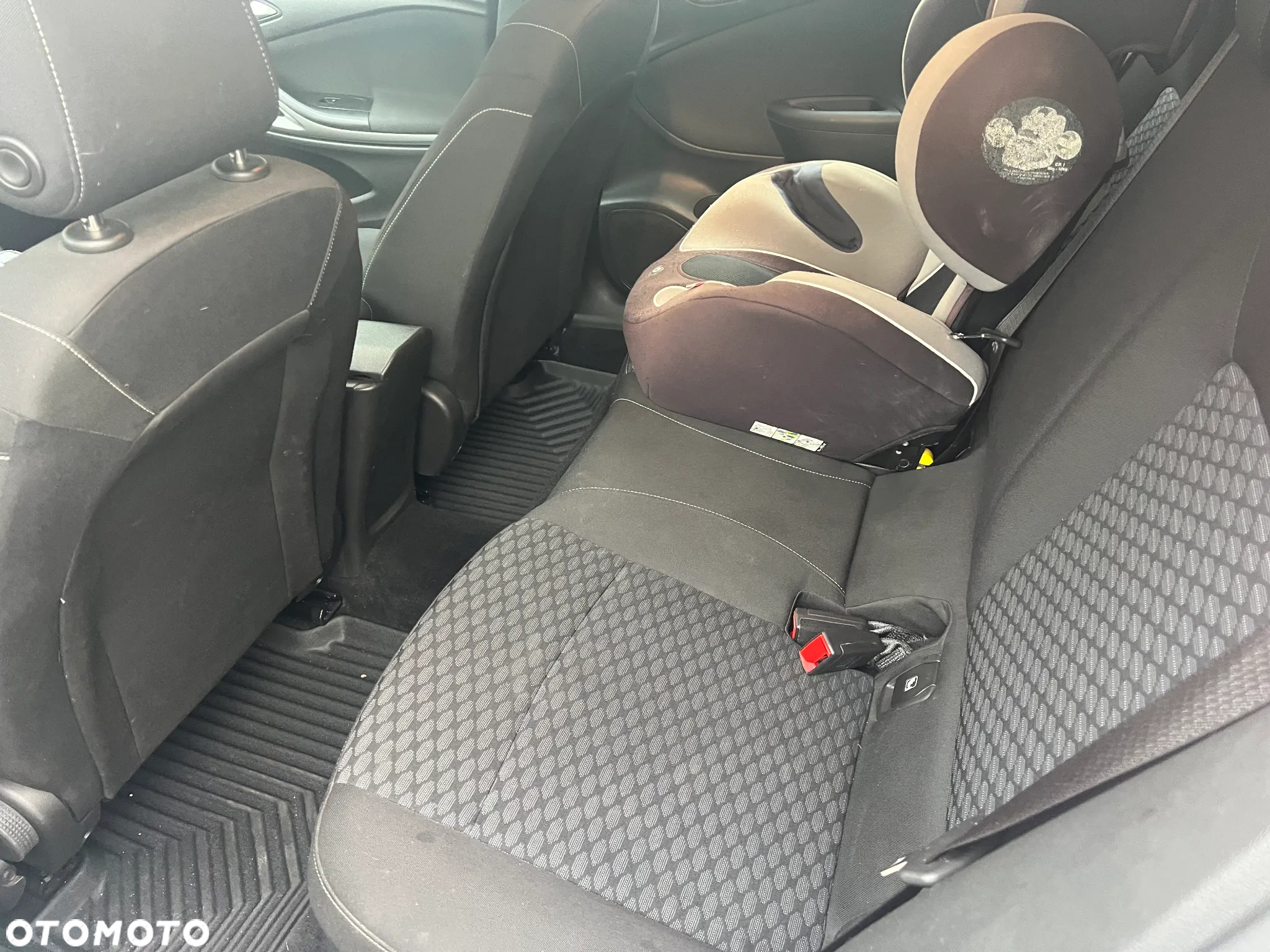 Opel Astra V 1.6 CDTI Elite S&S - 10