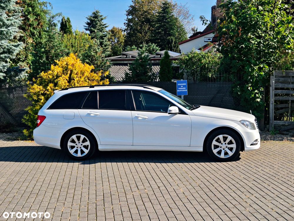 Mercedes-Benz Klasa C 180 (BlueEFFICIENCY) 7G-TRONIC Elegance - 3