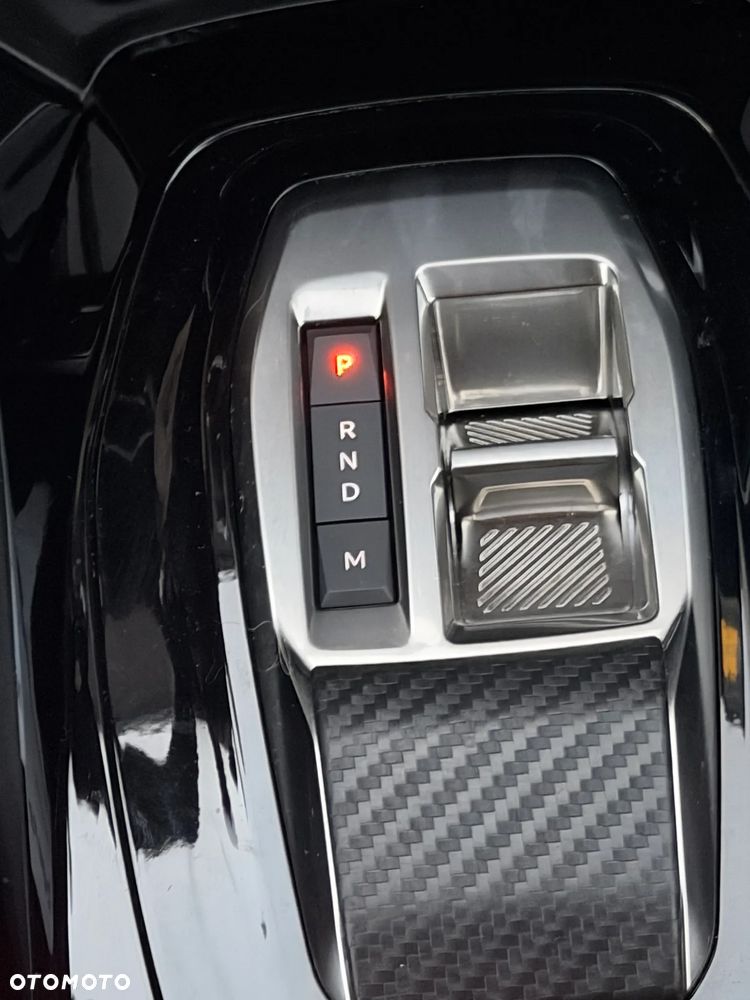 Peugeot 208 - 20