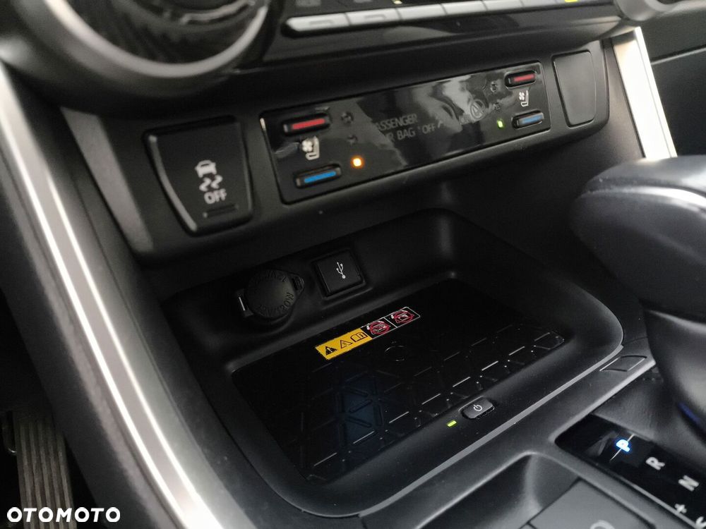 Toyota RAV4 2.5 Hybrid Executive 4x4 - 25