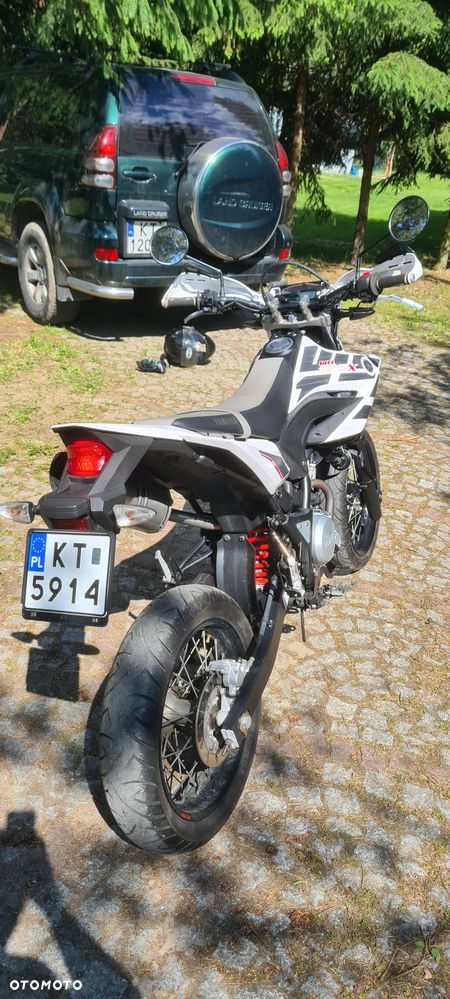 Yamaha WR - 4
