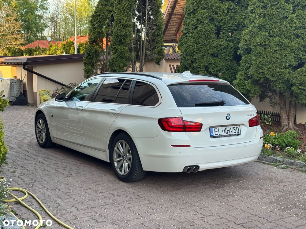 BMW Seria 5 520d Blue Performance - 6