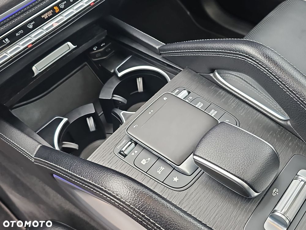 Mercedes-Benz GLE - 18