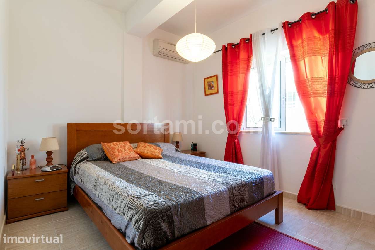 Apartamento T2 Venda em Quarteira,Loulé - Grande imagem: 5/20