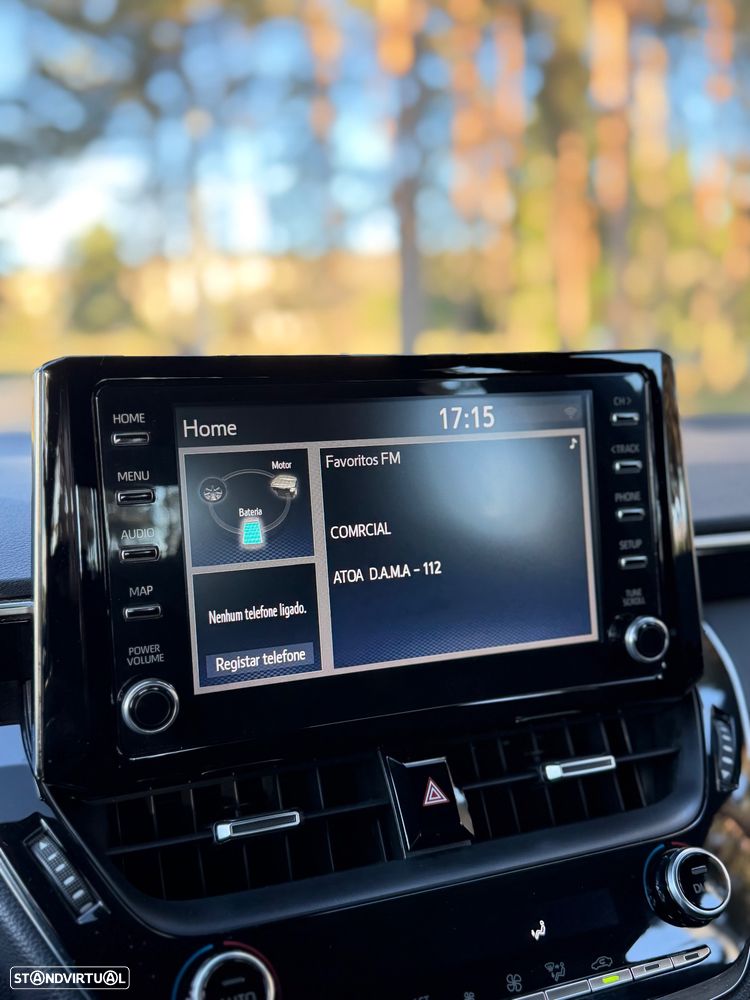 Toyota Corolla 1.8 Hybrid Comfort - 32