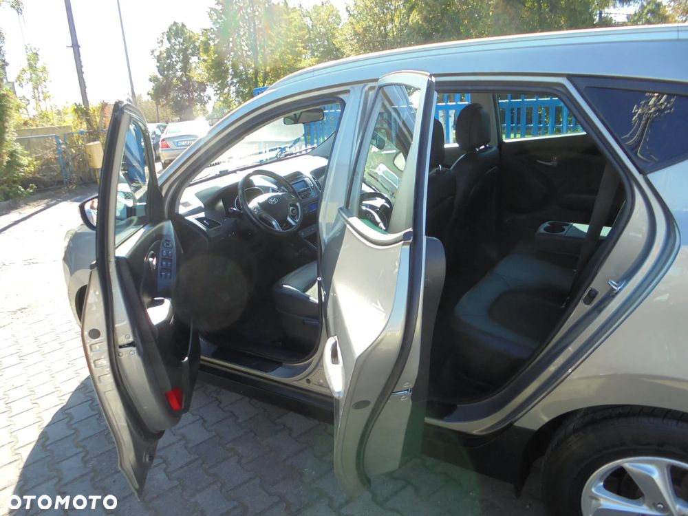 Hyundai ix35 2.0 CRDi Premium 2WD - 34