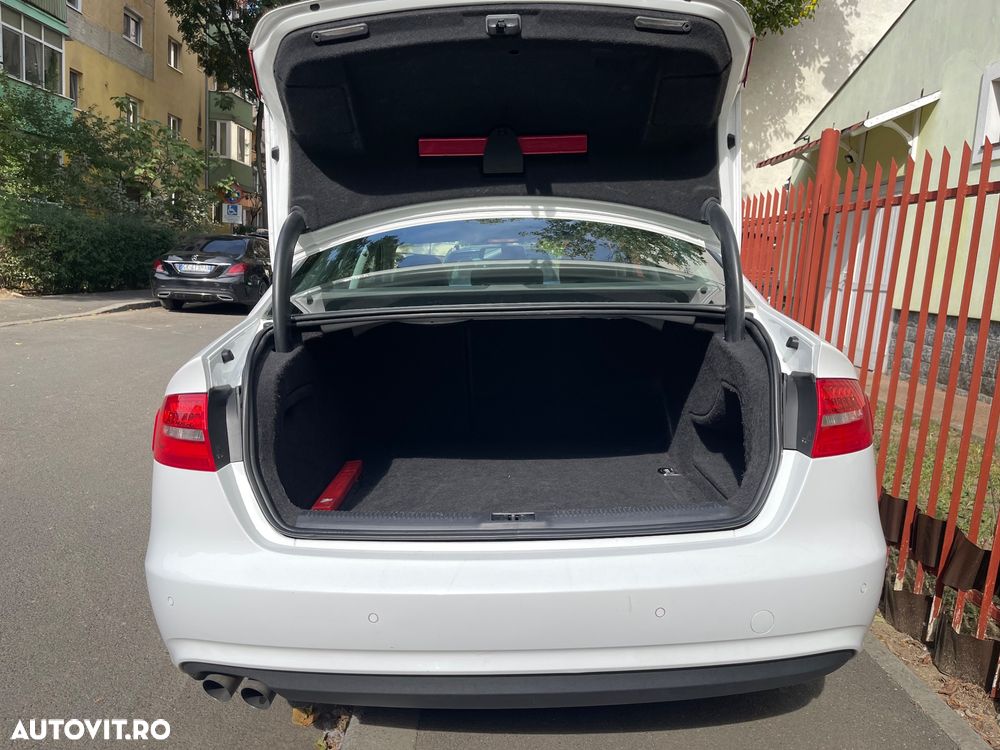 Audi A4 2.0 TDI - 11