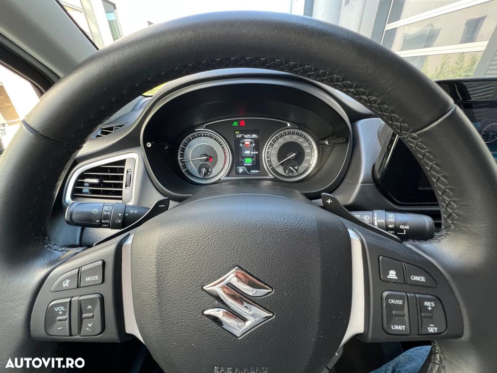 Suzuki S-Cross 1.5 Dualjet ALLGRIP AGS Comfort+ - 14