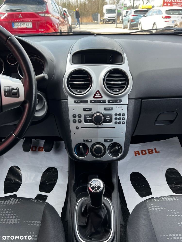 Opel Corsa 1.2 16V Selection 110 Jahre - 17