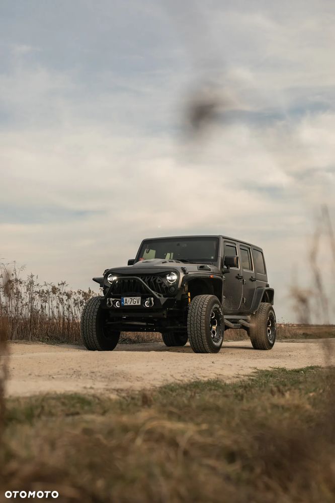 Jeep Wrangler 3.6 Unlim Sahara - 7