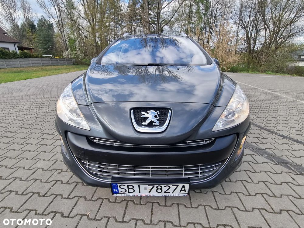 Peugeot 308 1.6 Premium Plus - 26