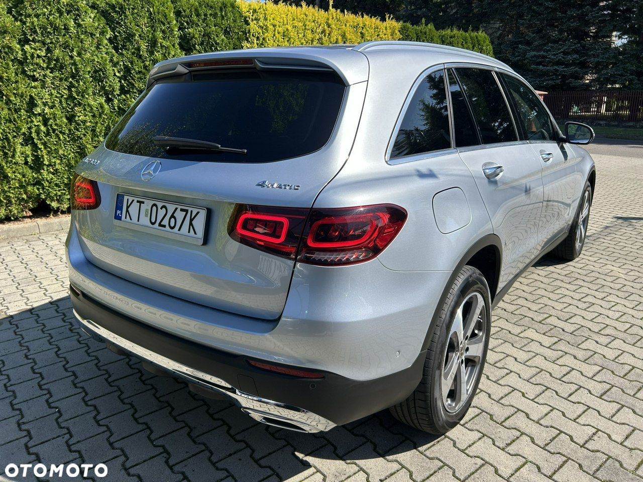 Mercedes-Benz GLC 300 4-Matic - 4