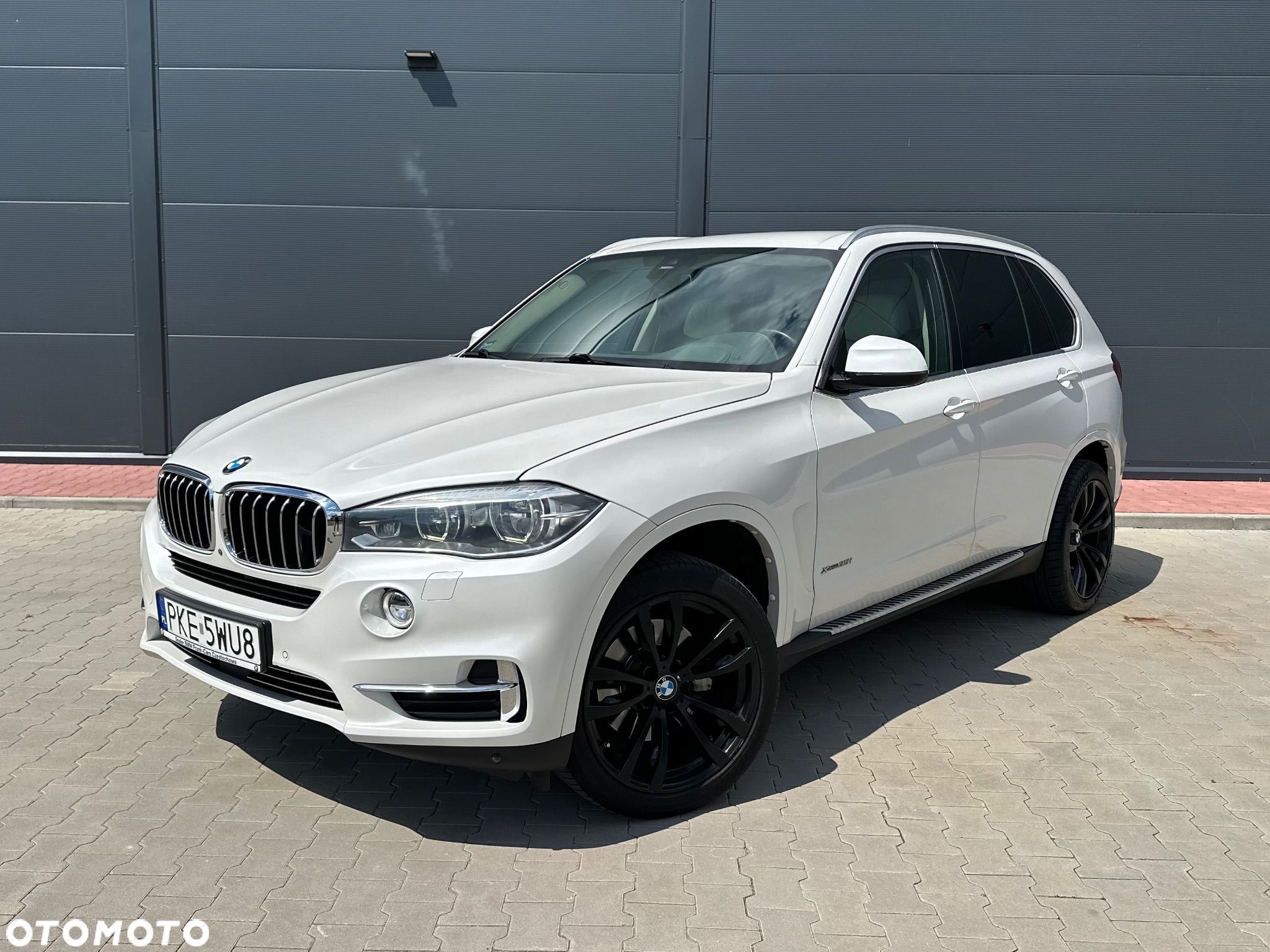 BMW X5 xDrive35i - 1
