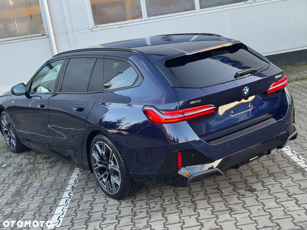 BMW Seria 5 540d xDrive - 17