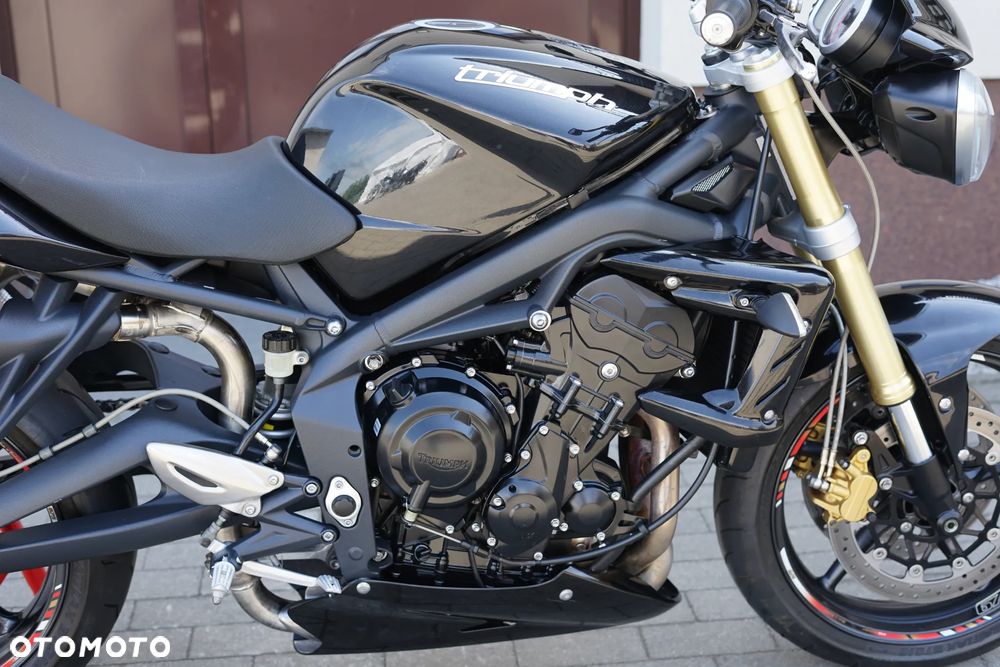 Triumph Street Triple - 9
