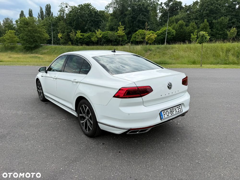 Volkswagen Passat 2.0 TDI Business DSG - 4