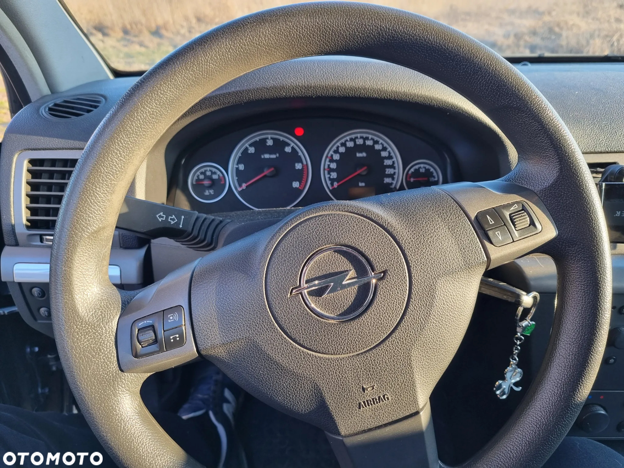Opel Vectra 1.9 CDTI - 19